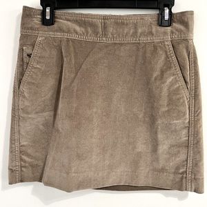 Banana Republic mini cord skirt. Size 4.